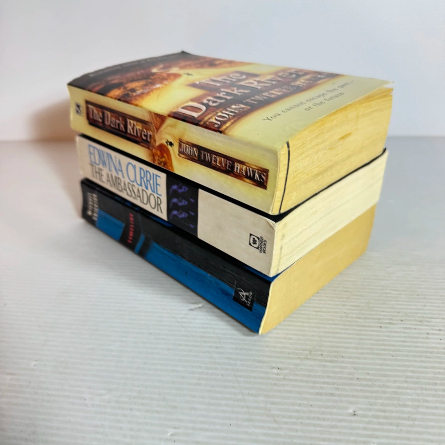 Science Fiction Book Bundle x 3 Books : Mixed Authors (711)