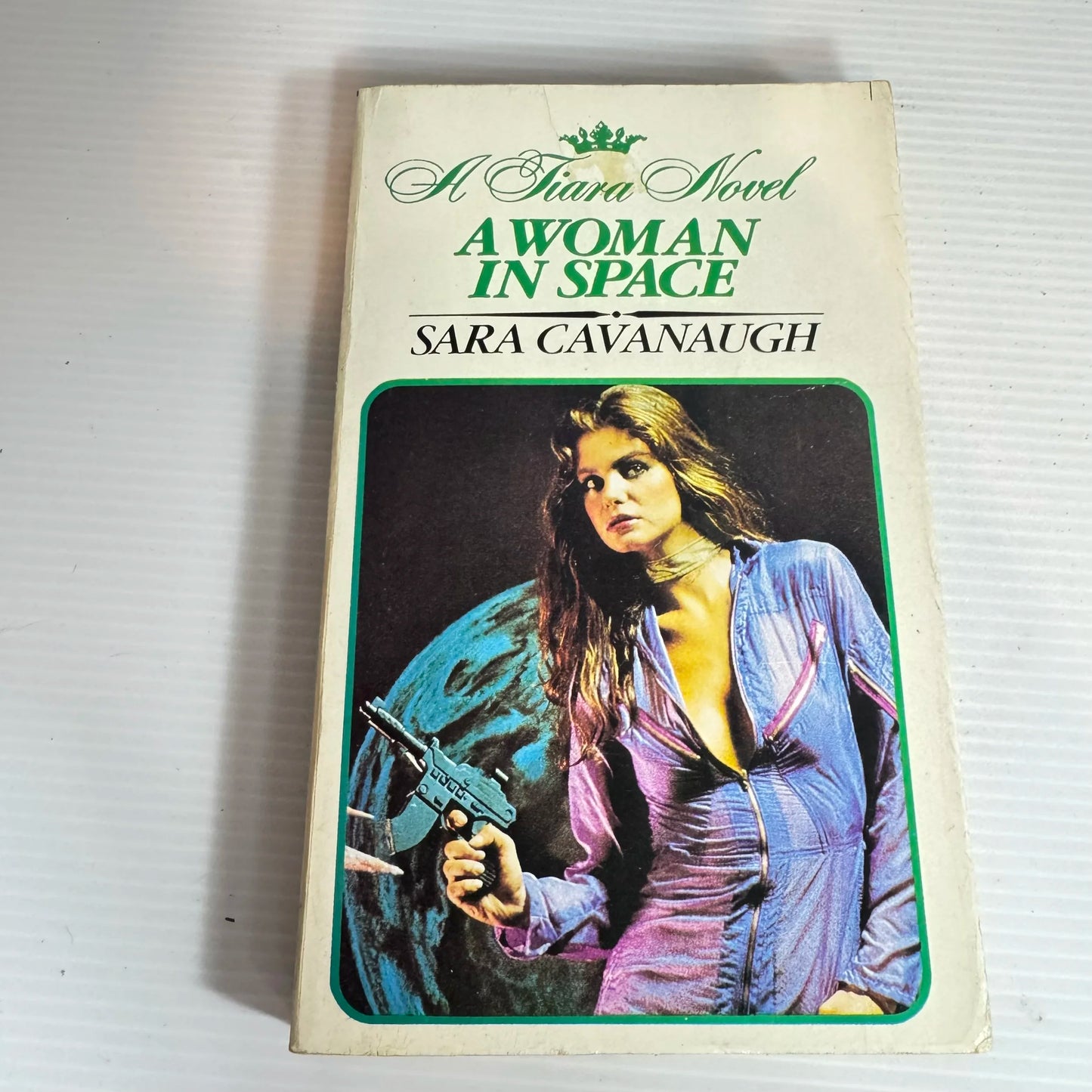A Woman In Space - Sara Cavanaugh (Vintage 1983)