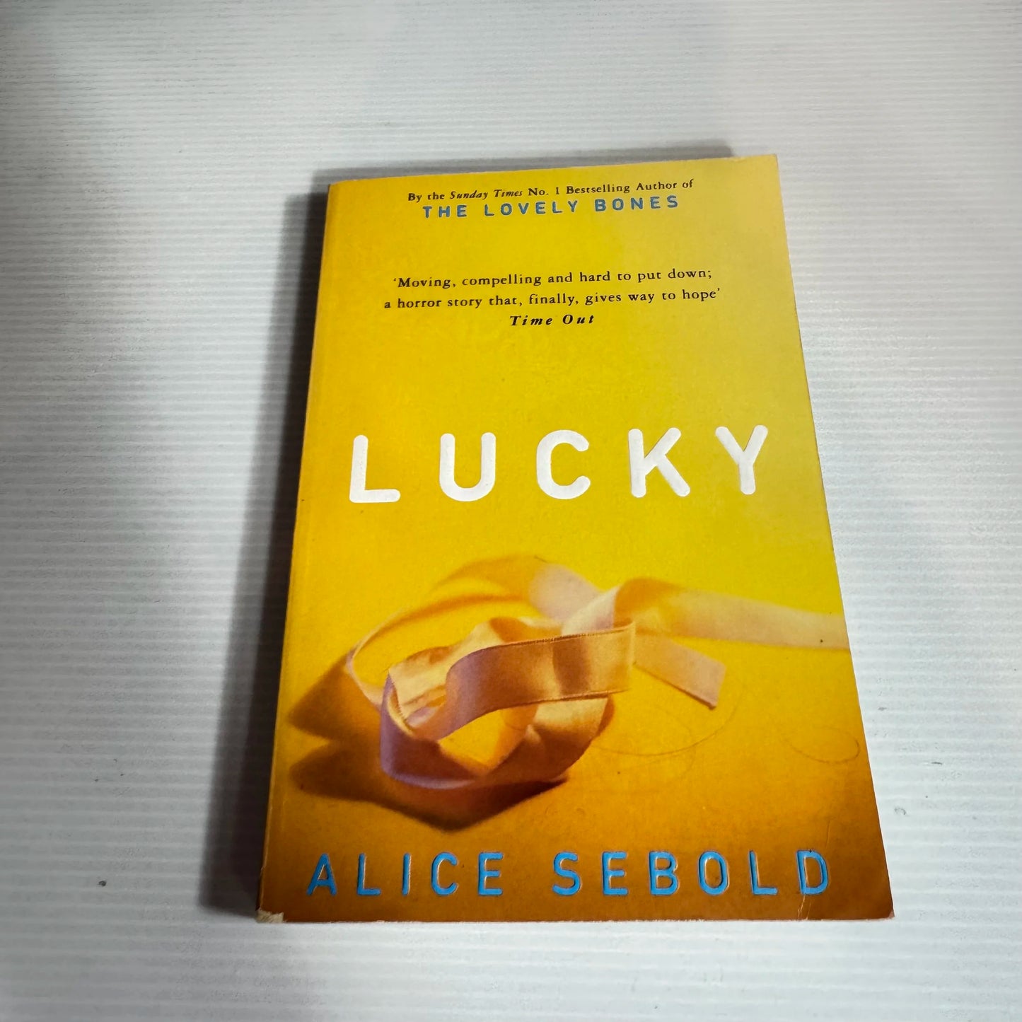 Lucky -  Alice Sebold