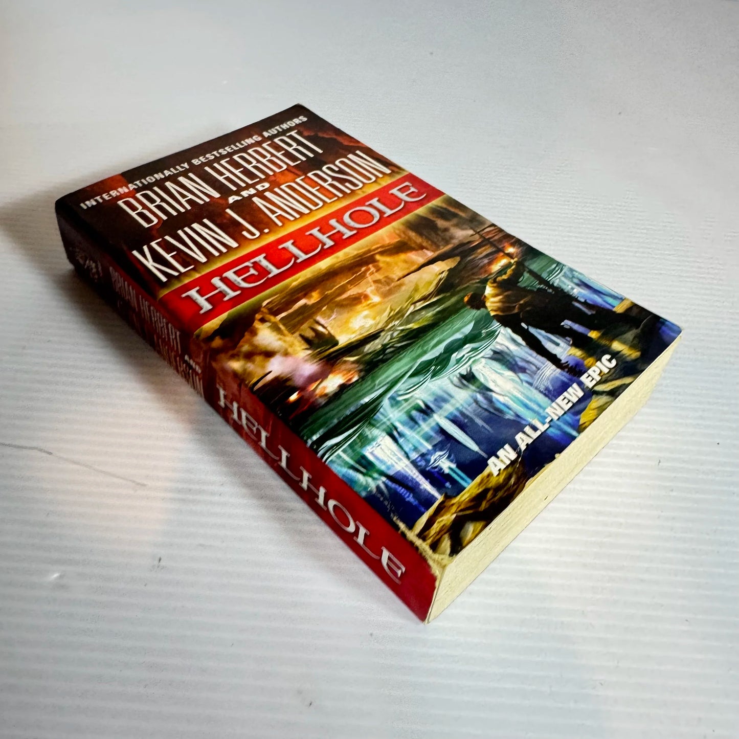 Hellhole - Brian Herbert & Kevin J. Anderson