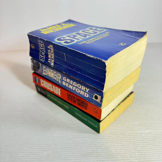 Science Fiction Book Bundle x 4 Books : Various Authors (703)