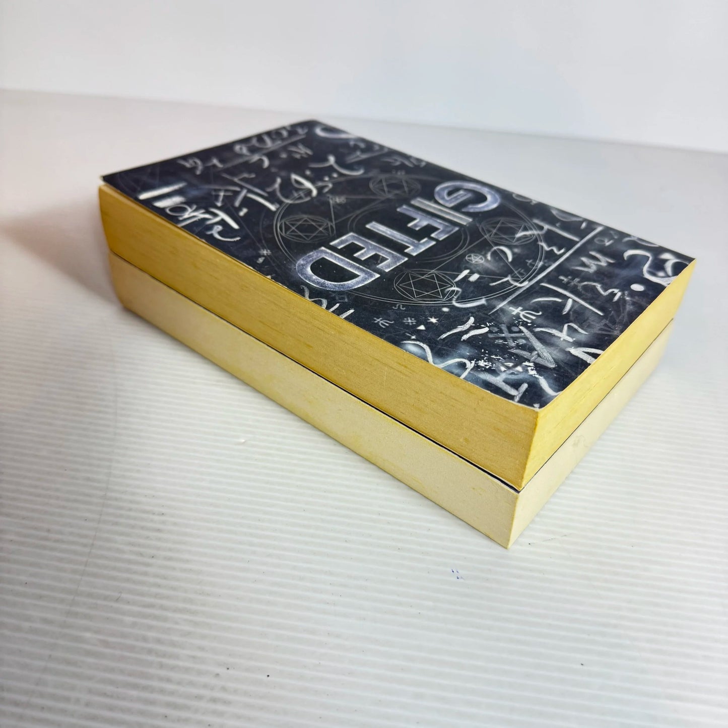 Donald Hounam Book Bundle x 2 - Gifted & Pariah