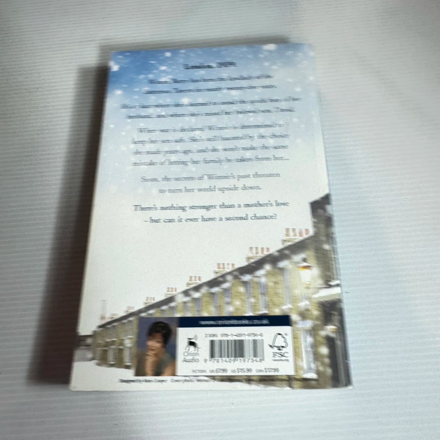 A Mother's Secret - Kitty Neale