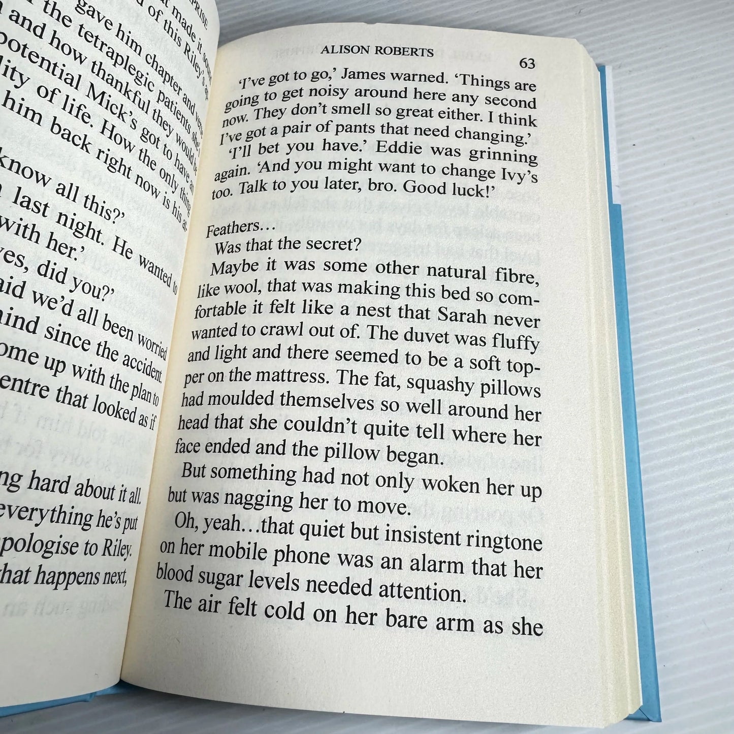 Mills & Boon (Large Print) Rebel Doctor's Baby Surprise - Alison Roberts