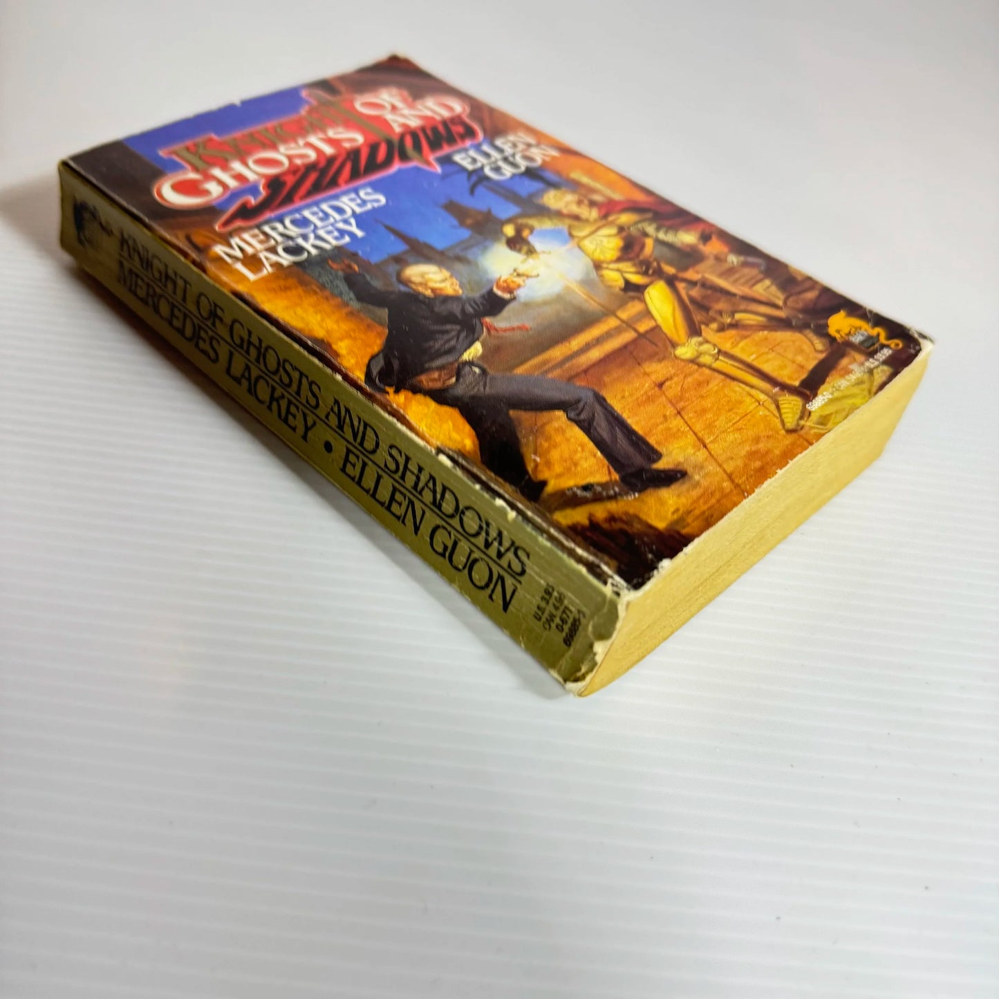 Knight of Ghosts and Shadows - Mercedes Lackey & Ellen Guon (Vintage 1990)