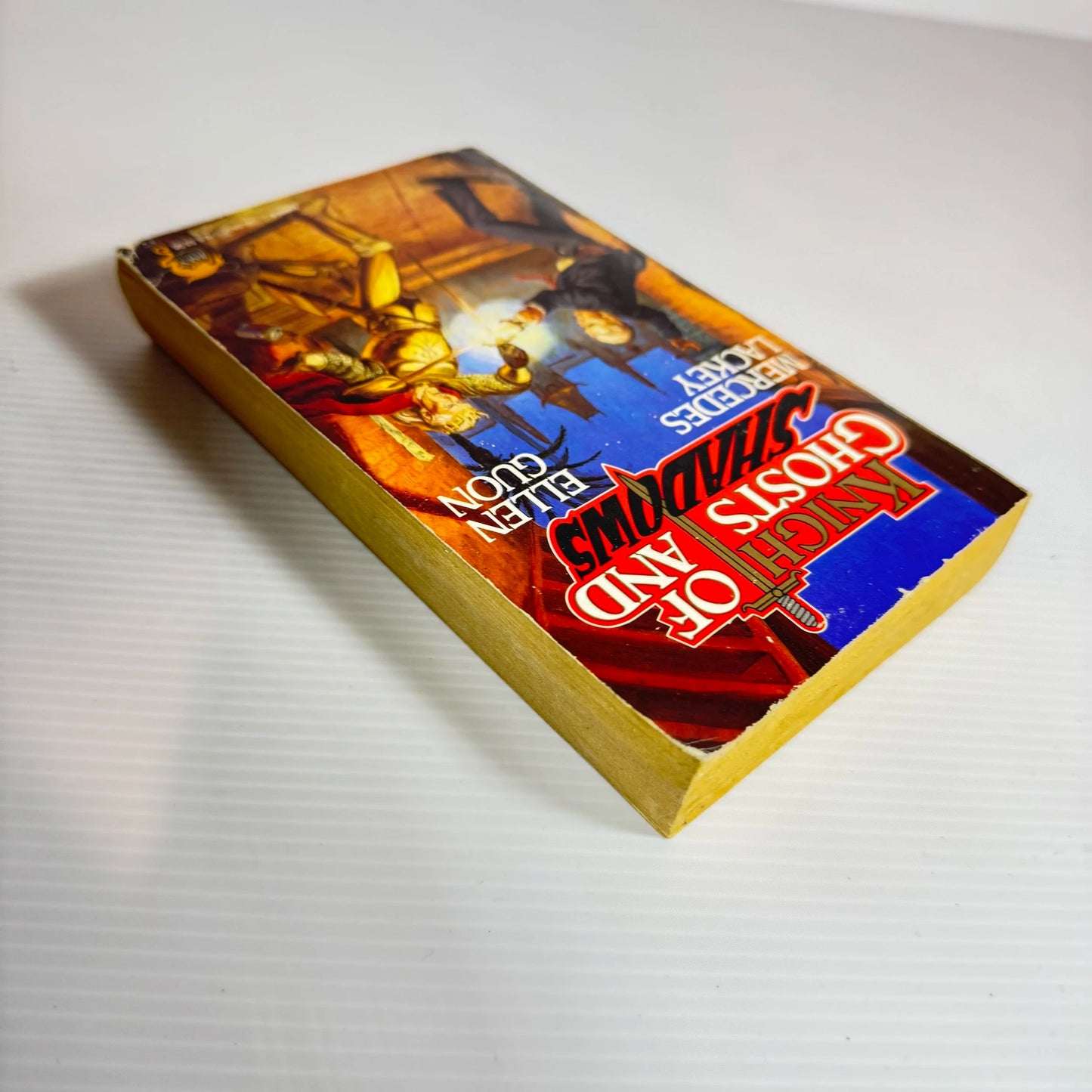 Knight of Ghosts and Shadows - Mercedes Lackey & Ellen Guon (Vintage 1990)