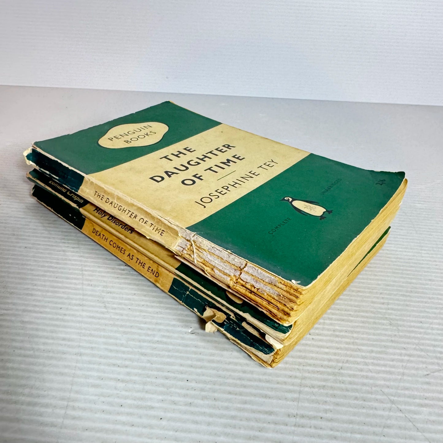 Vintage Green Penguin Crime Book Bundle x 3 Books : Holy Disorders, Death Comes as The End, Daughter of Time (1958-1960) (2035)