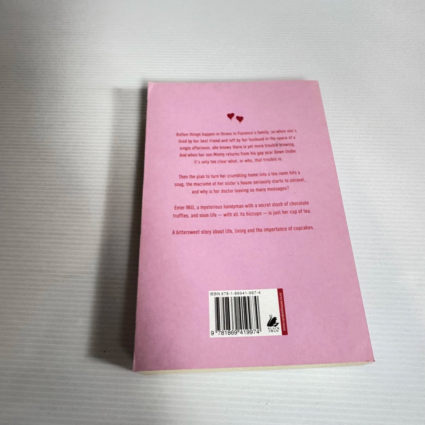 On Top Of Everything - Sarah-Kate Lynch