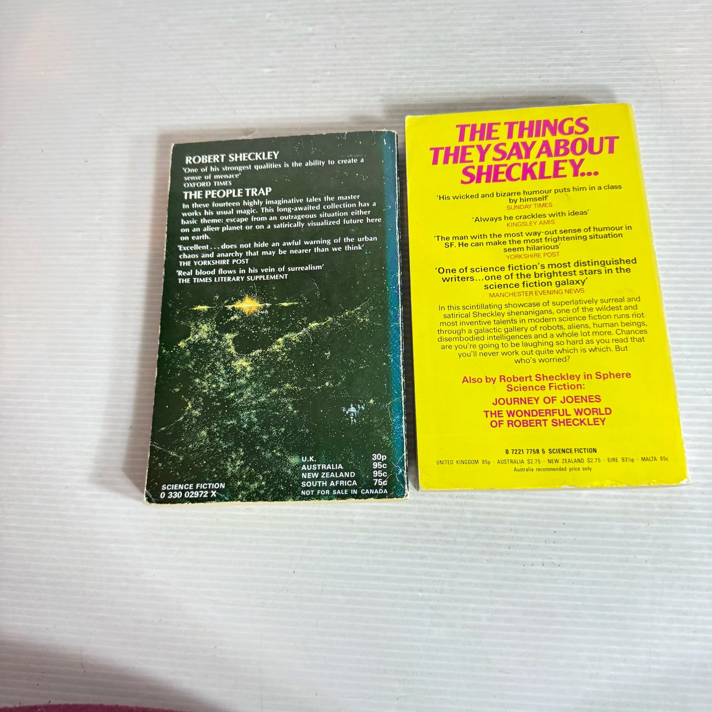 Robert Sheckley Science Fiction Book Bundle x 2 Books The Robot Who Looked Like Me & The People Trap (2030)