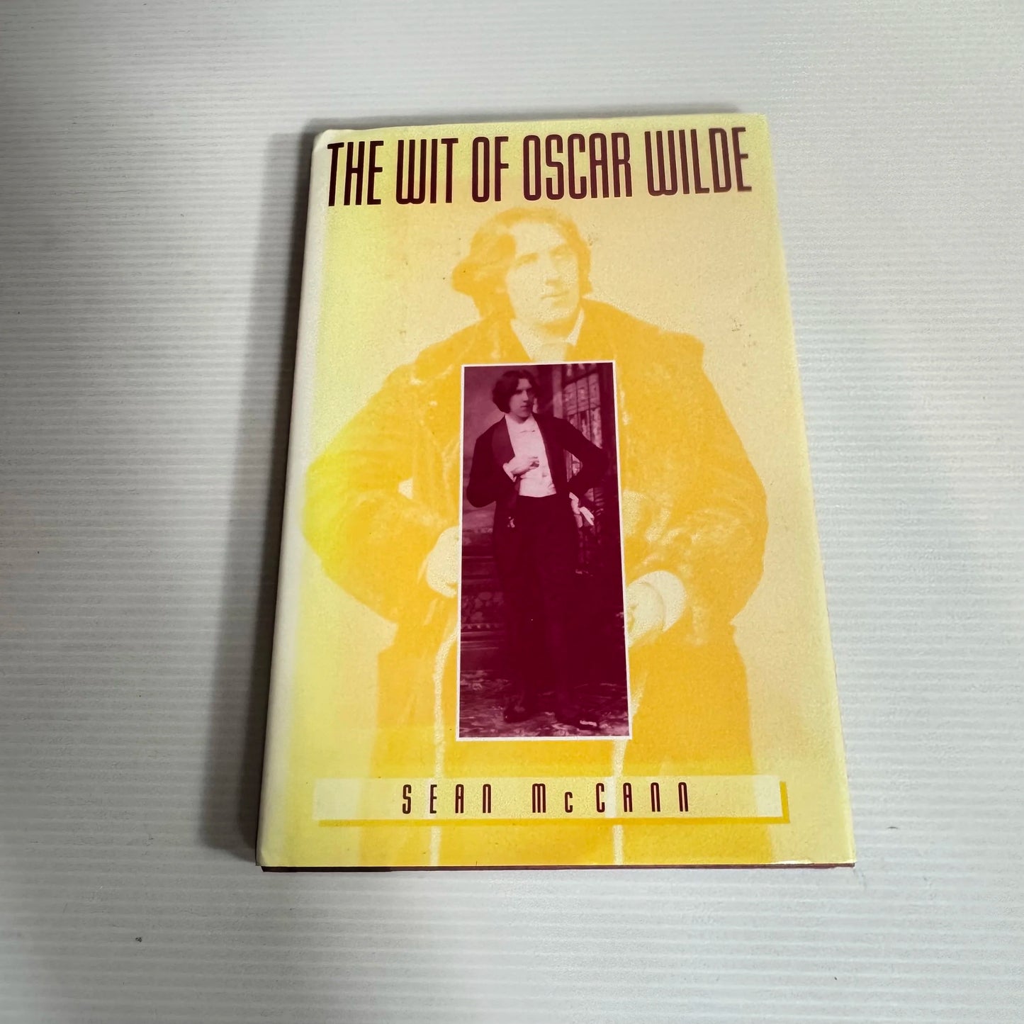 The Wit of Oscar Wilde - Sean McCann (Vintage 1995)