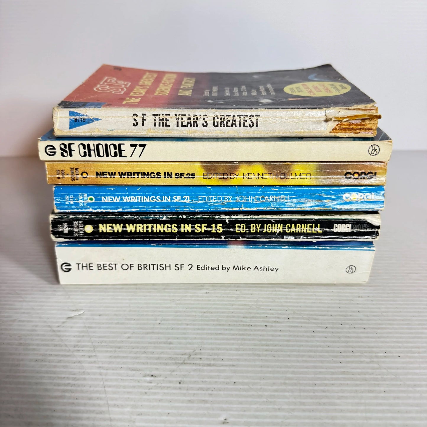 Science Fiction Book Bundle x 6 Books Mixed Authors(2046)