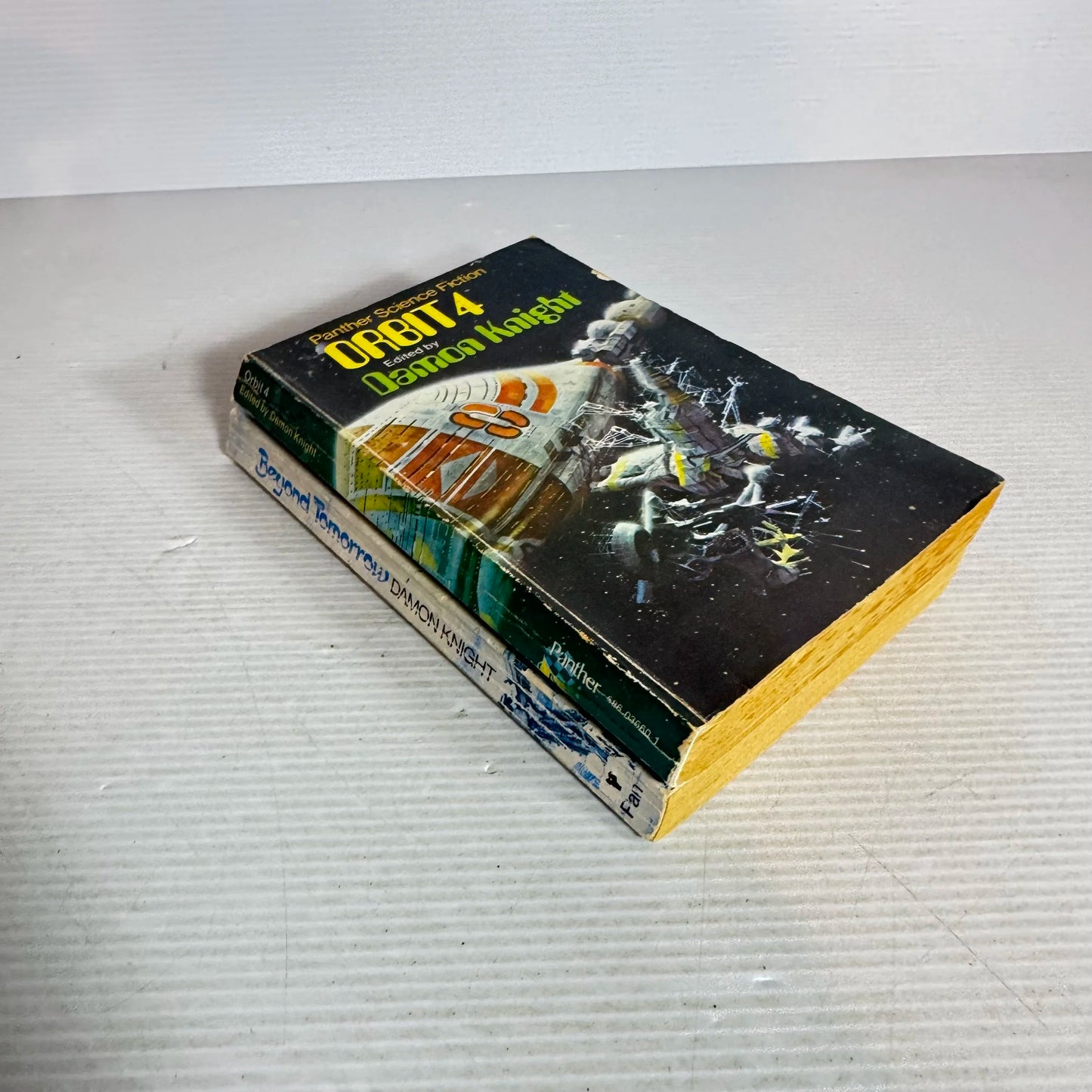 Damon Knight Book Bundle x 2 Books : Orbit 4 & Beyond Tomorrow (Vintage 1968-1970) (2021) - Science Fiction