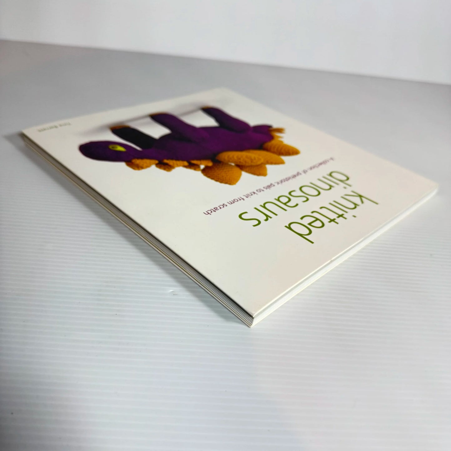 Knitted Dinosaurs : A Collection of Prehistoric Pals to Knit from Scratch - Tina Barrett