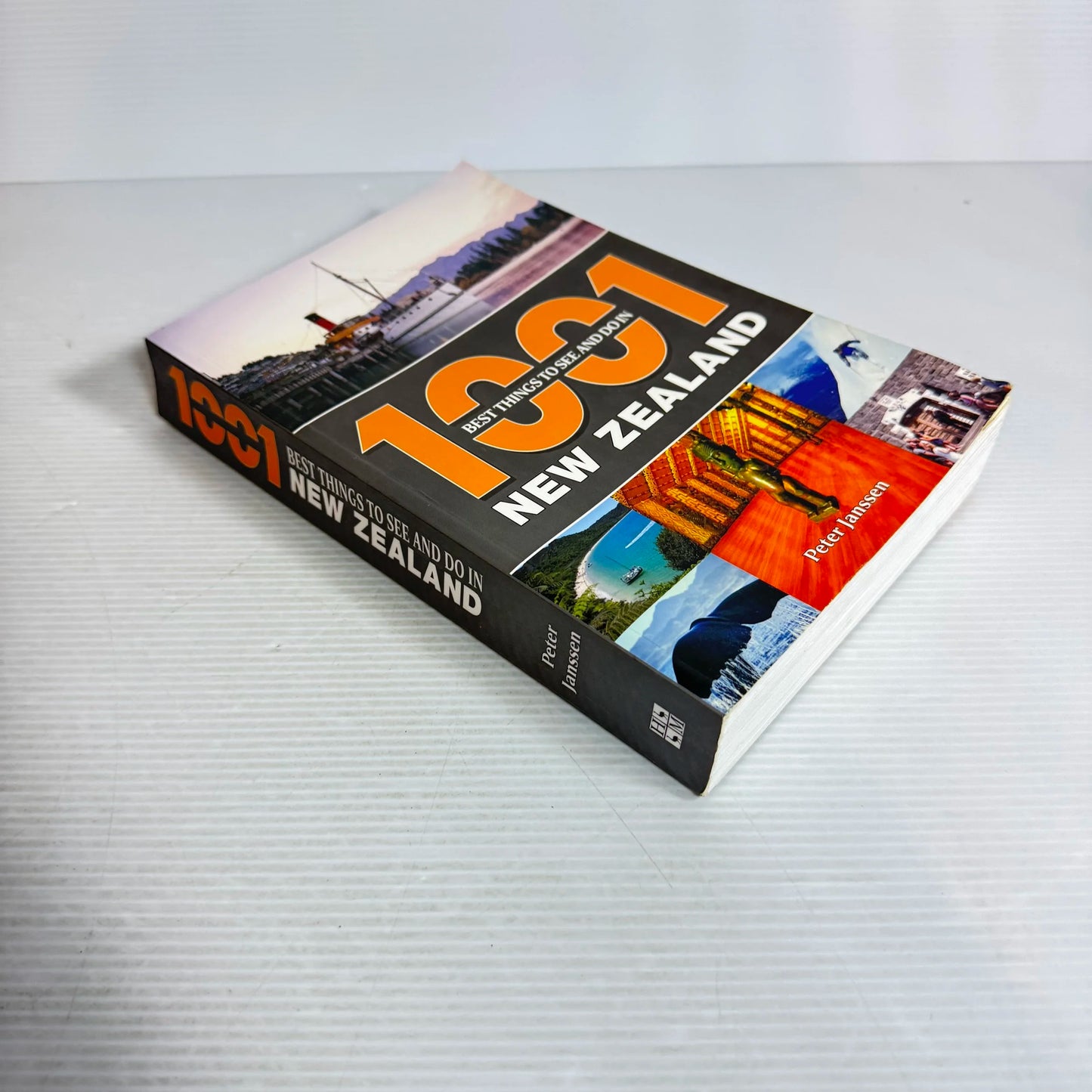1001 Best Things To Do And See In  New Zealand  - Peter Janssen
