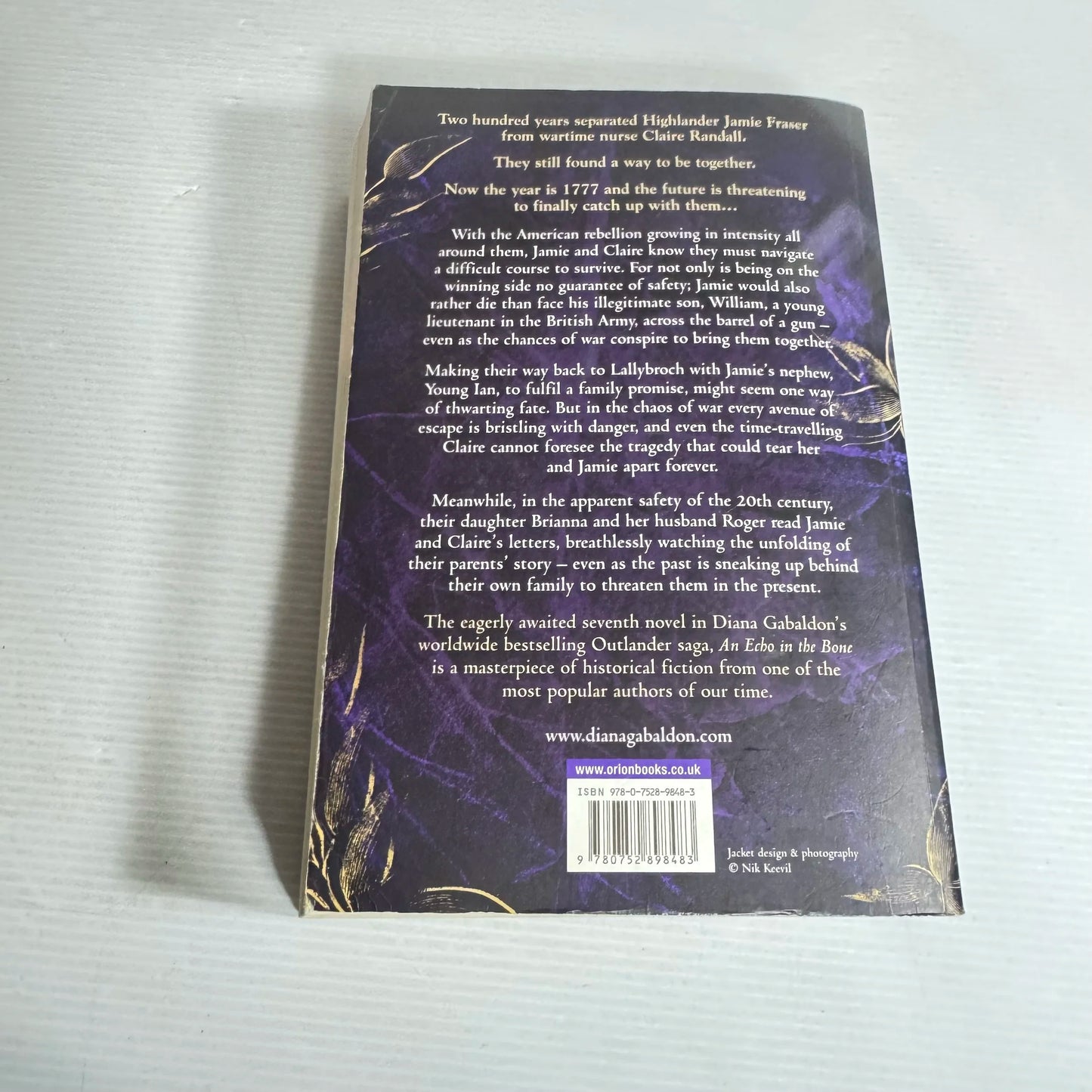 An Echo In The Bone - Diana Gabaldon