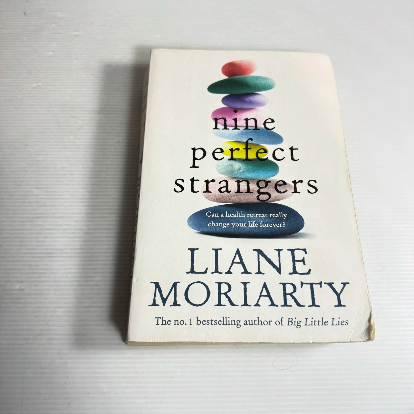None Perfect Strangers - Liane Moriarty