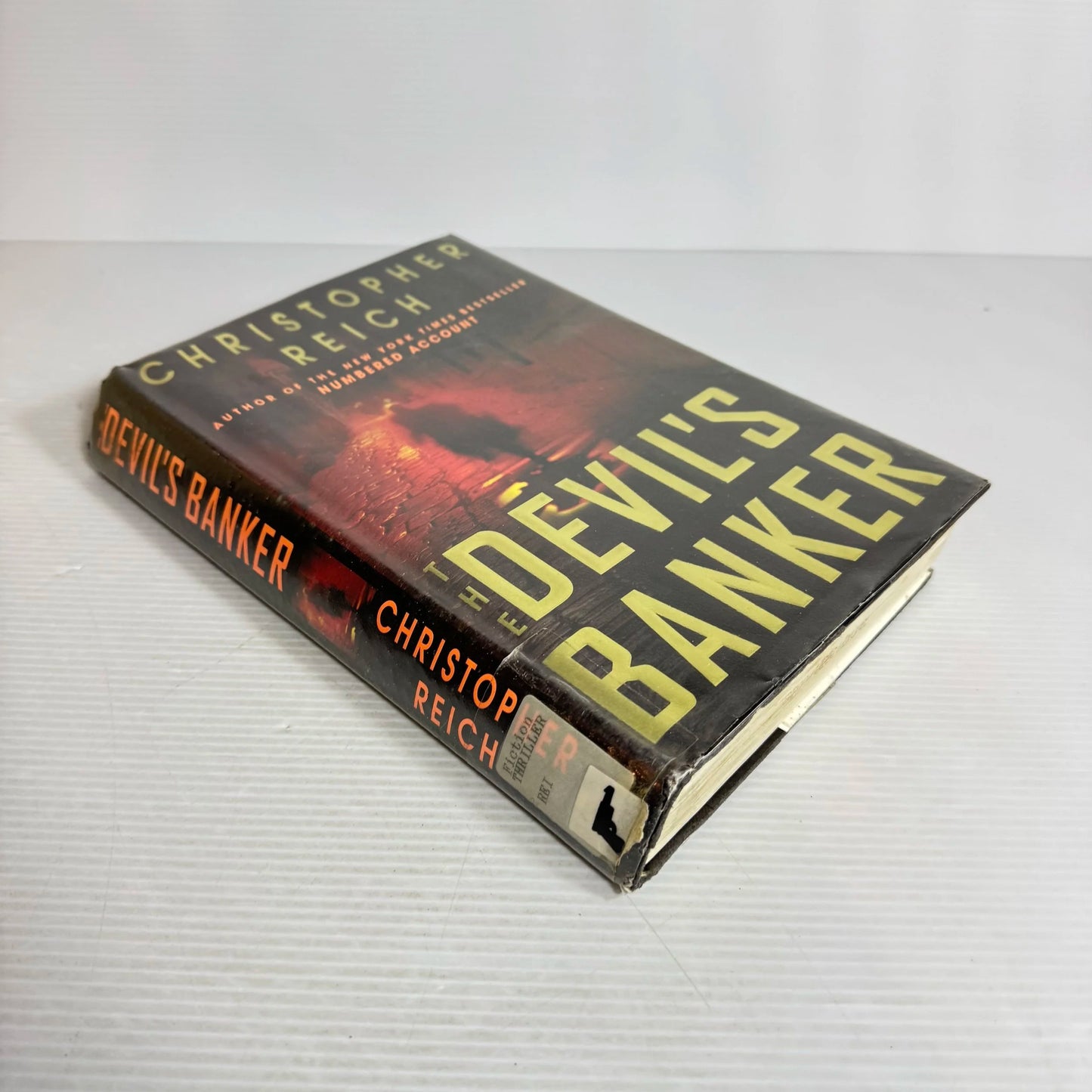 The Devil's Banker - Christopher Reich