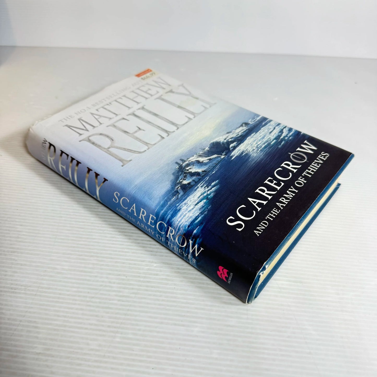 Scarecrow And The Army Of Thieves - Matthew Reilly