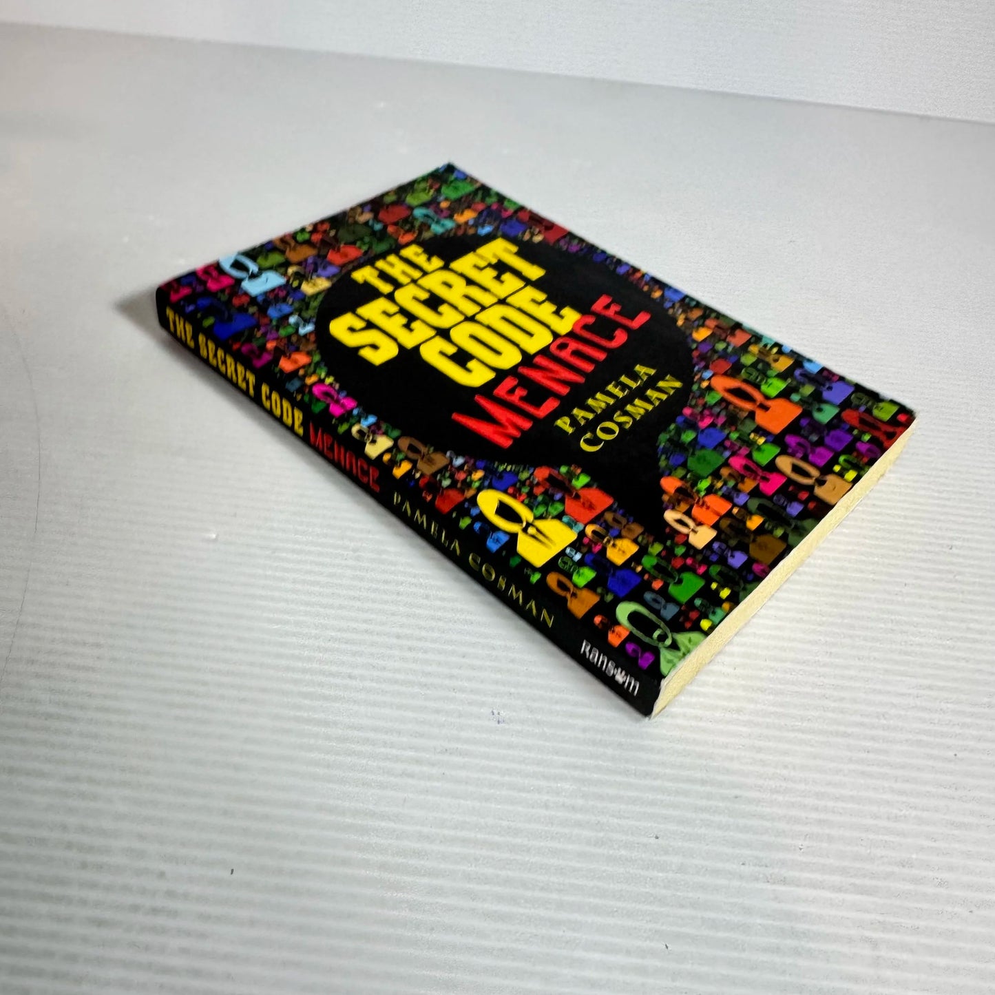 The Secret Code Menace - Pamela Cosman
