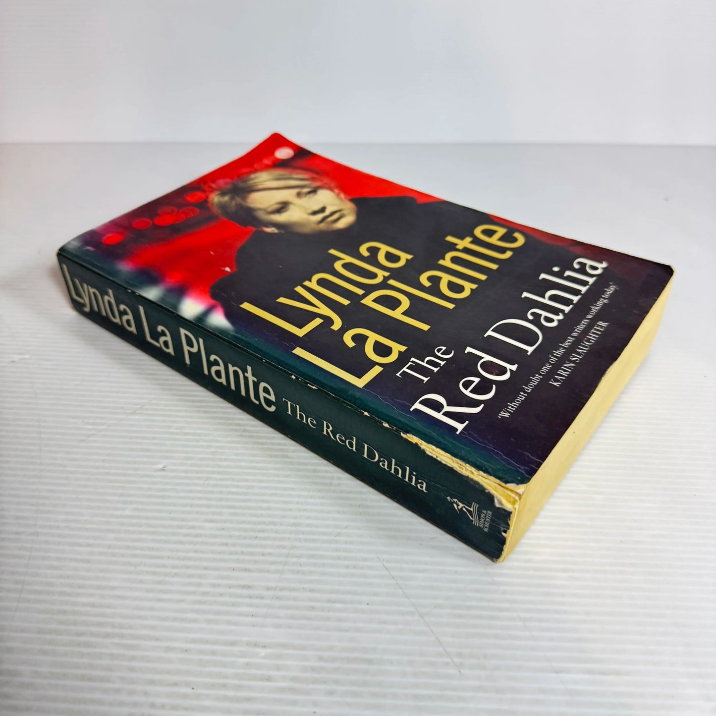 The Red Dahlia - Lynda La Plante