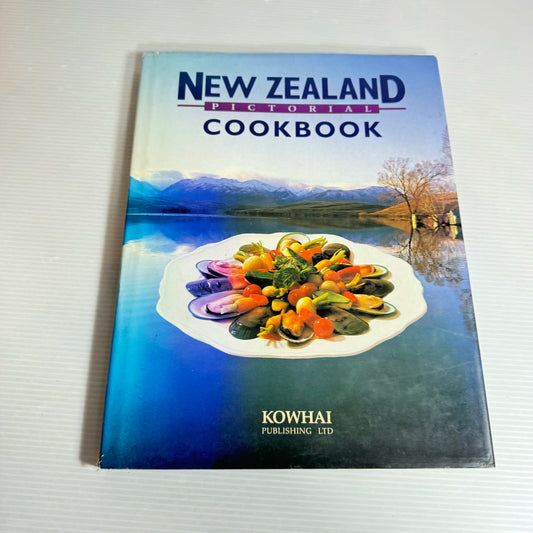 New Zealand Pictorial Cookbook - Kowhai Publishing (1992)