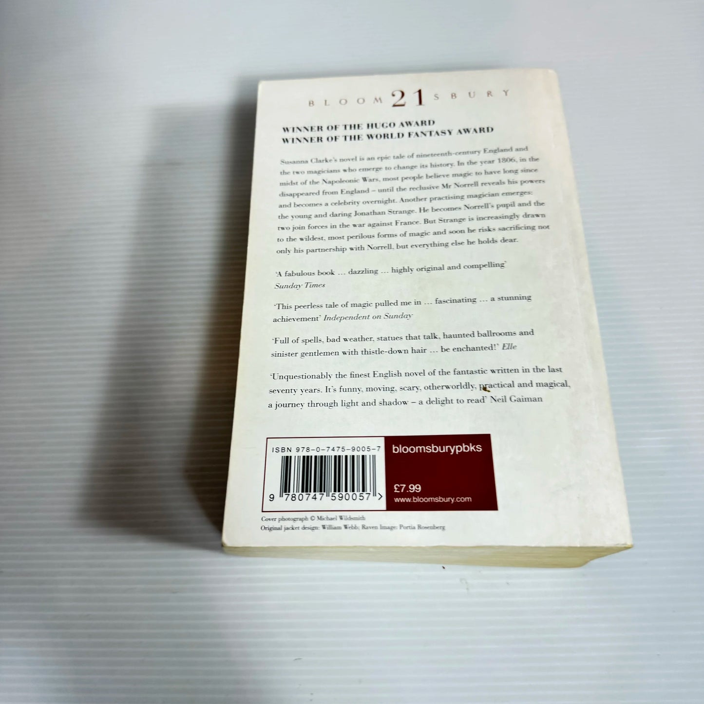 Susanna Clarke - Jonathan Strange & Mr Norell (includes reading group guide)