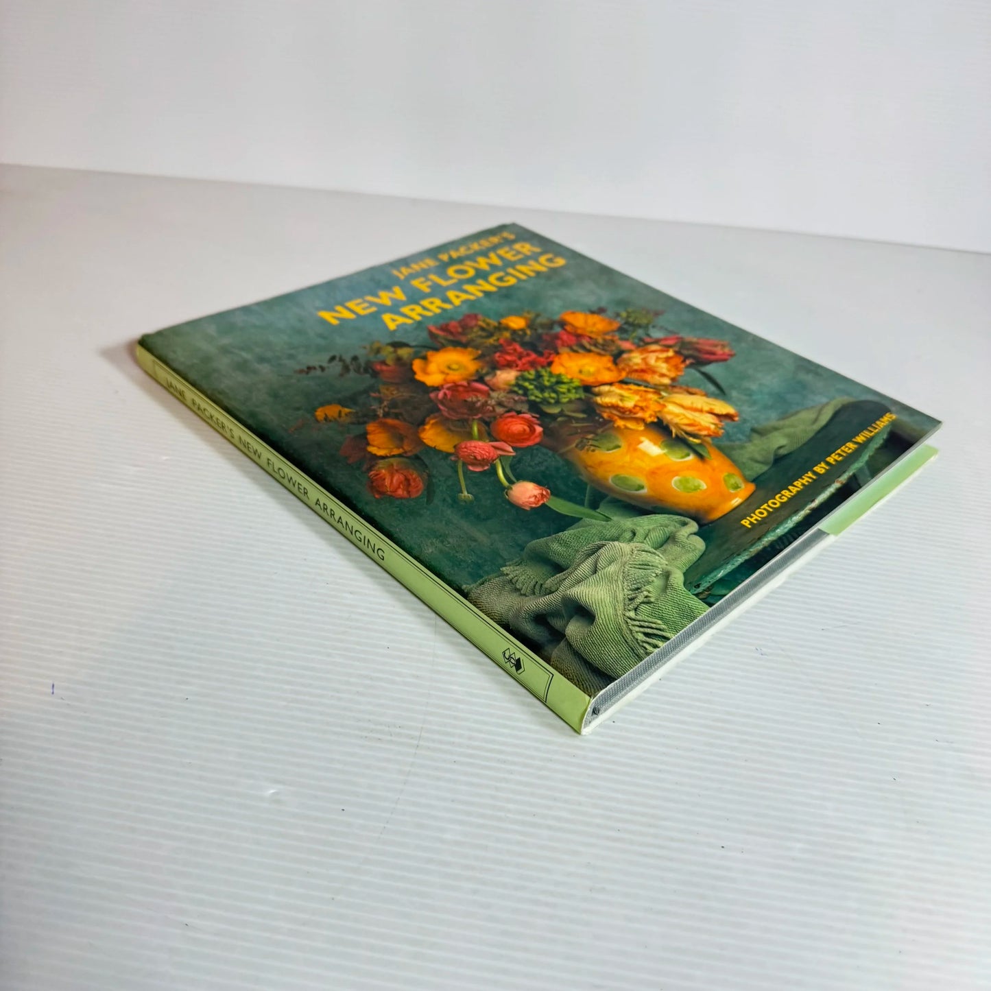 New Flower Arranging - Jane Packer's