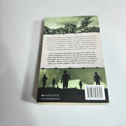 1918 Broken Poppies : Kiwis At War - Des Hunt