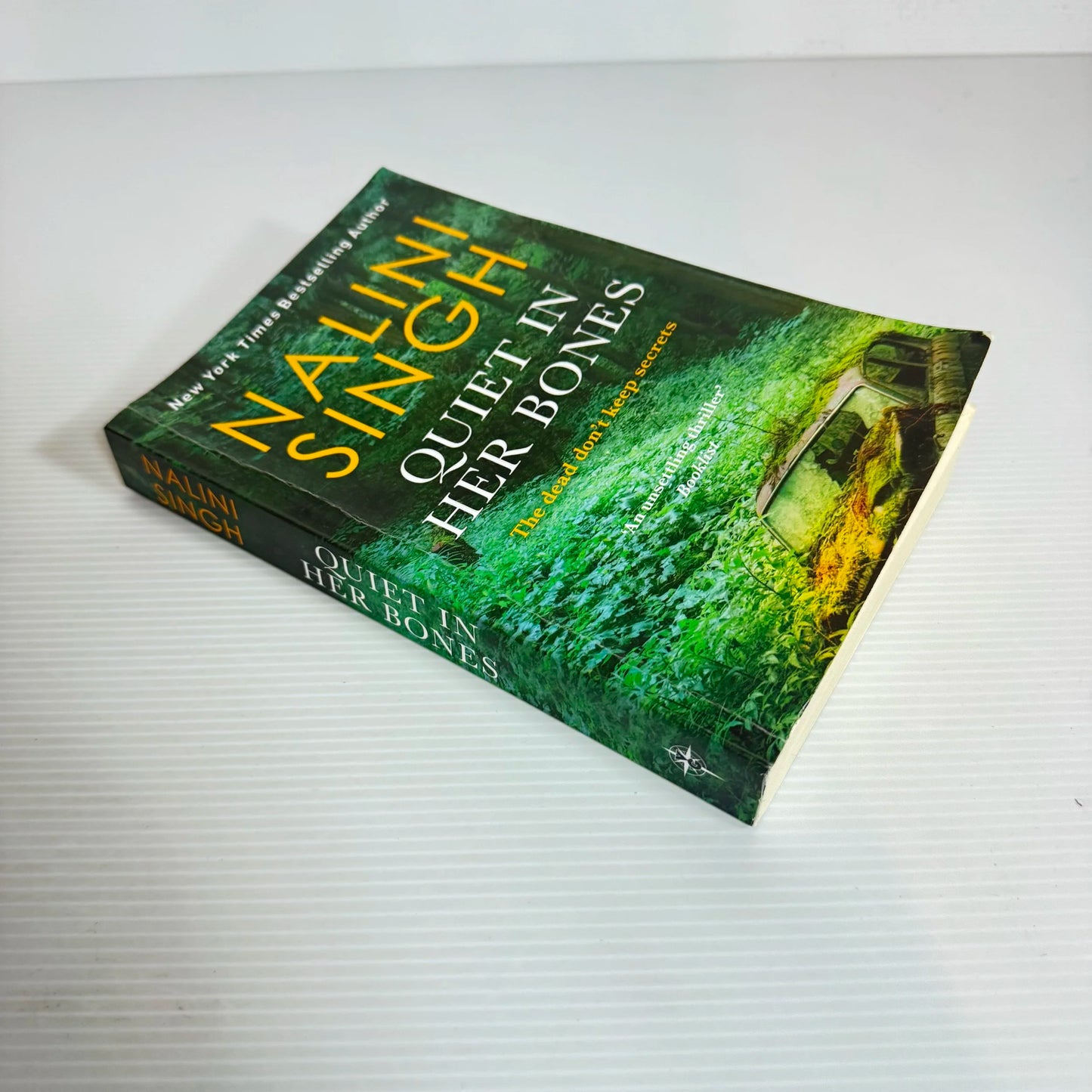 Quite In Her Bones - Nalini Singh