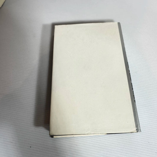 Stories That Go Bump In The Night - Alfred Hitchcock (Vintage 1977)