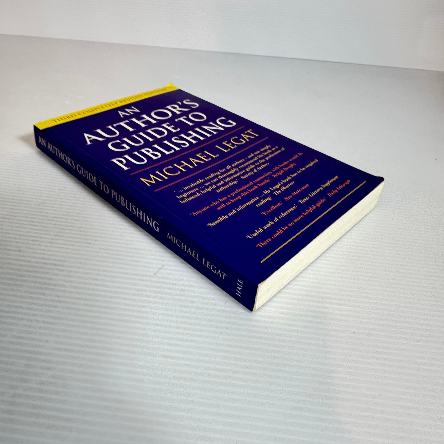 An Author's Guide to Publishing - Michael Legat