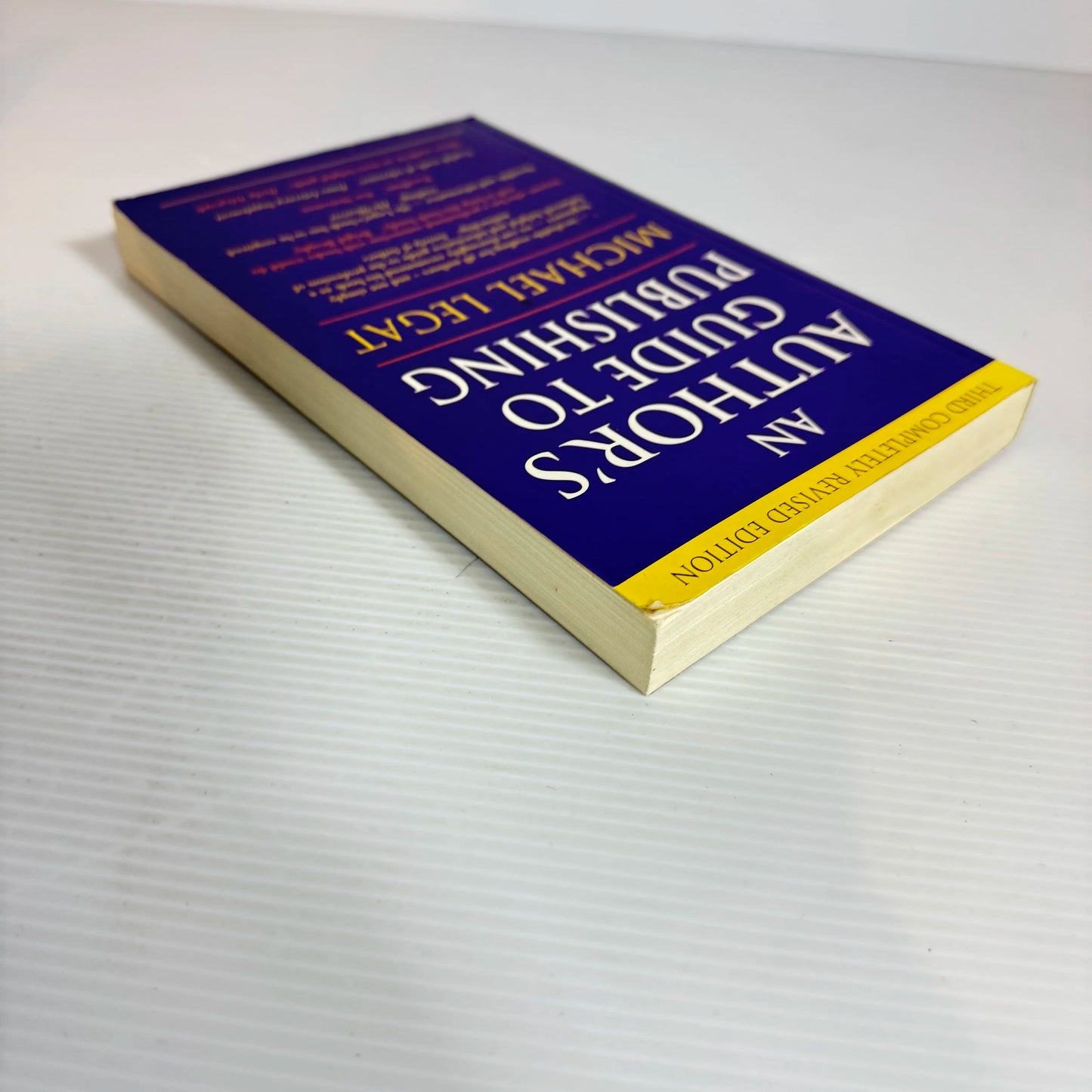 An Author's Guide to Publishing - Michael Legat