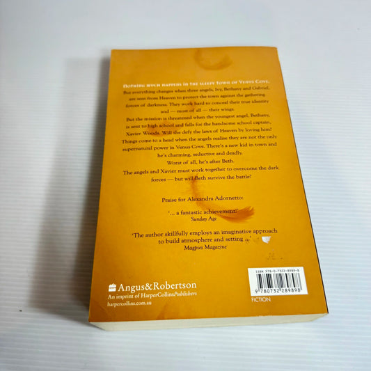 Halo : Alexandra Adornetto - Claudia Gray