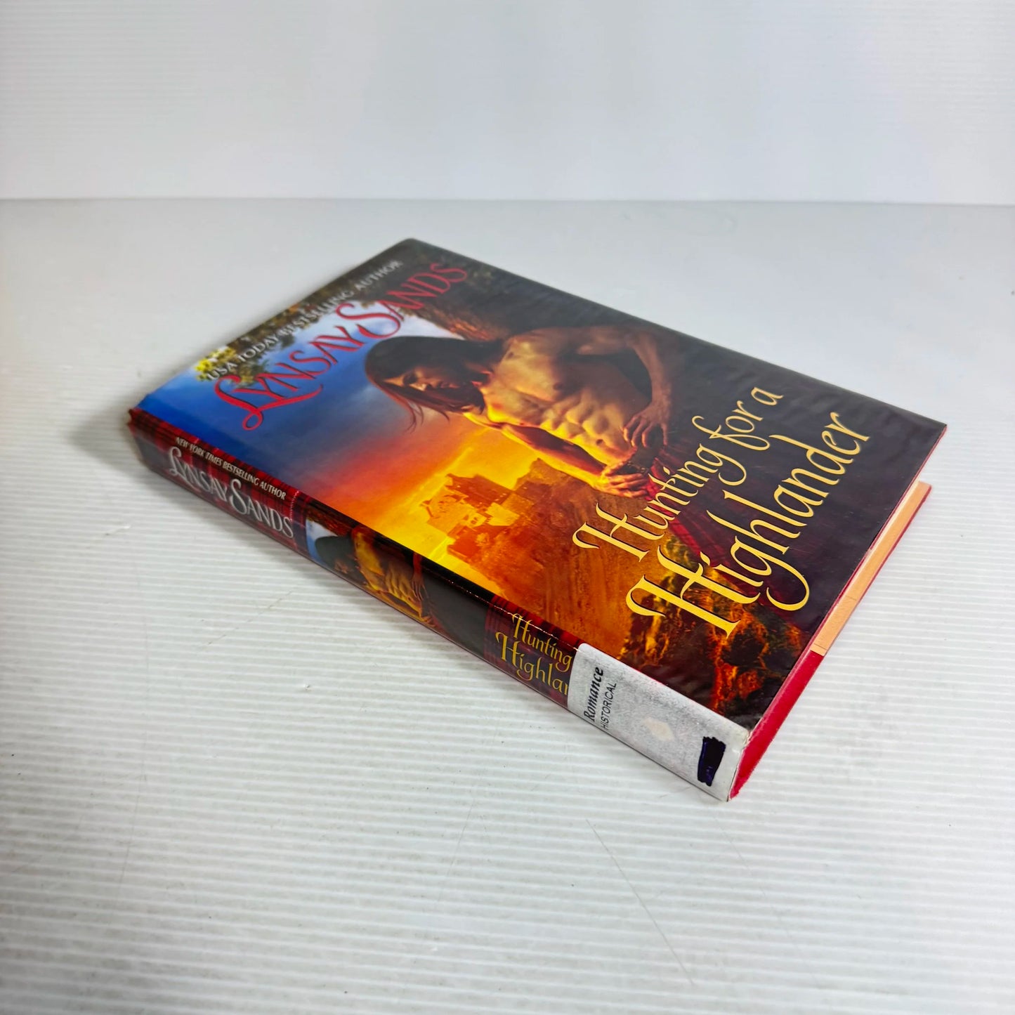 Hunting For A Highlander - Lynsay Sands