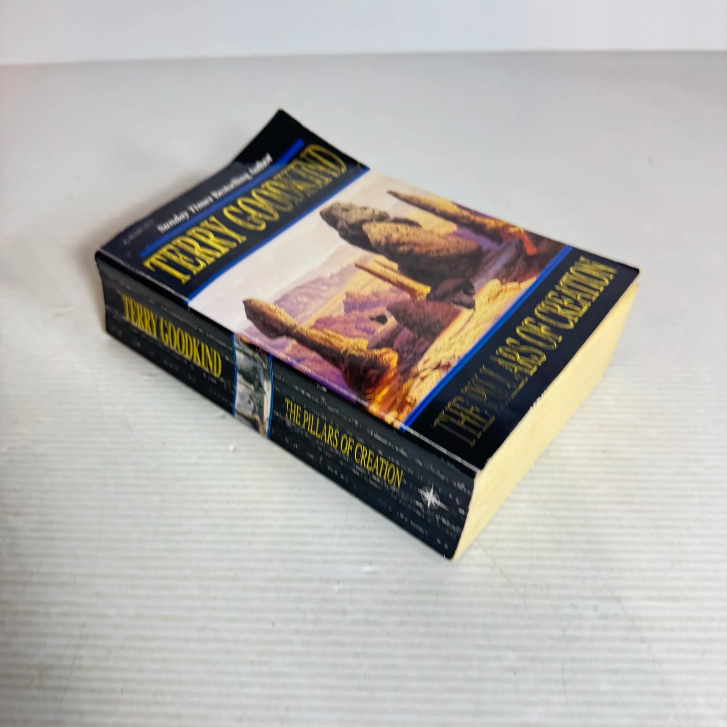 The Pillars Of Creation - Terry Goodkind