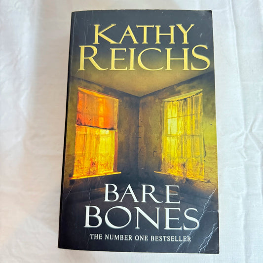 Bare Bones - Kathy Reichs