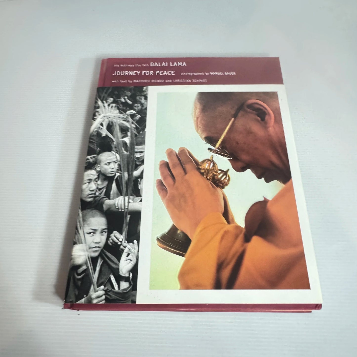 Journey For Peace : His Holiness the 14th Dalai Lama - Matthieu Richard & Christian Schmidt and Photography by Manuel Bauer