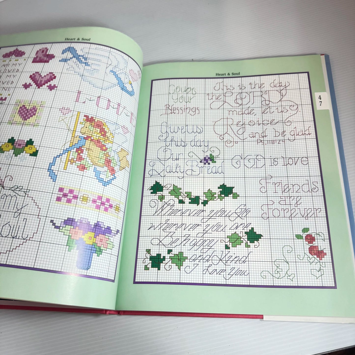 Donna Kooler's 555 Fabulous Cross-Stitch Patterns