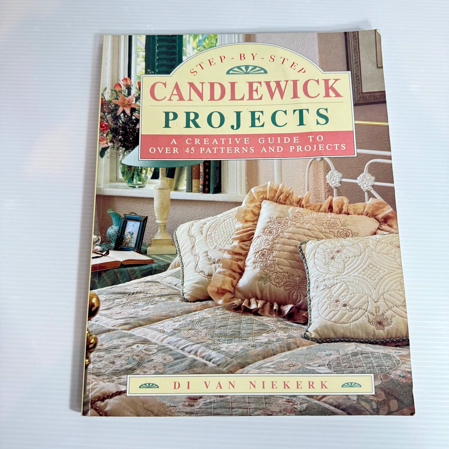 Step-By-Step Candlewick Projects : A Creative Guide To Over 45 Patterns and Projects