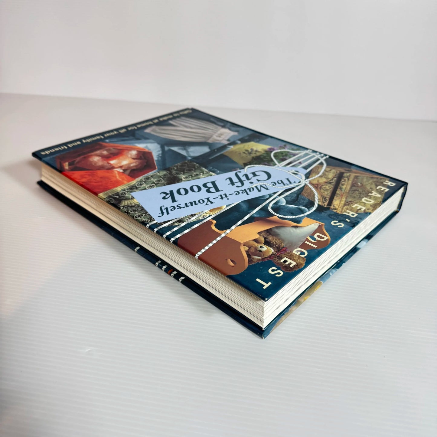 The Make-It-Yourself Gift Book - Reader's Digest