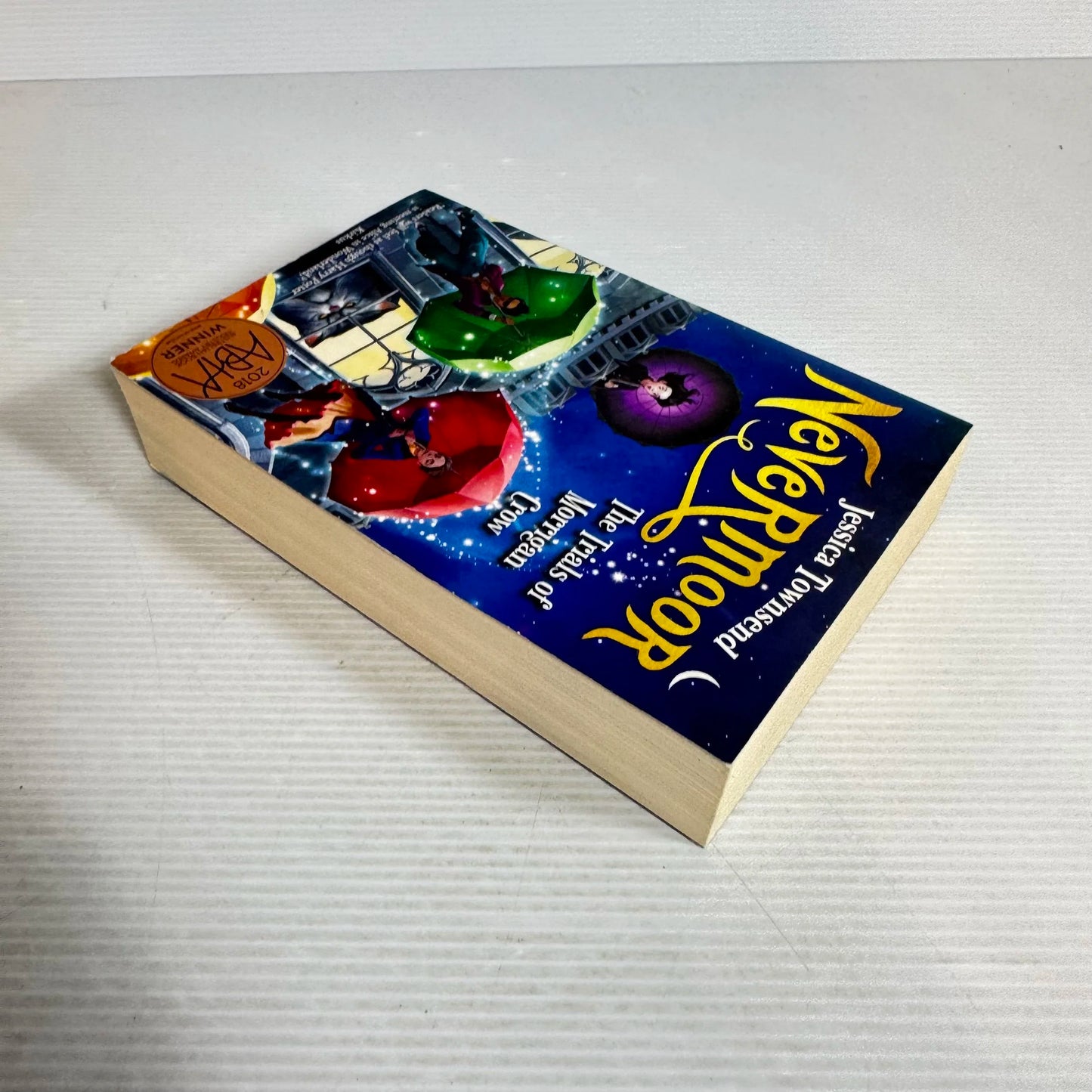 Nevermoor: The Trials Of Morrigan Crow (Book 1) - Jessica Townsend