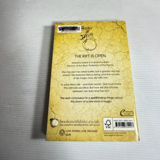 Golden: Heart Of Dread - Melissa De La Crus & Michael Johnston