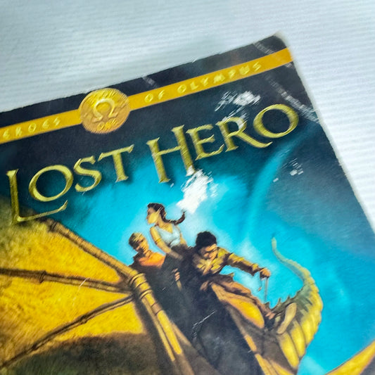 The Lost Hero: Book 1 of The Heroes Of Olympus - Rick Riordan