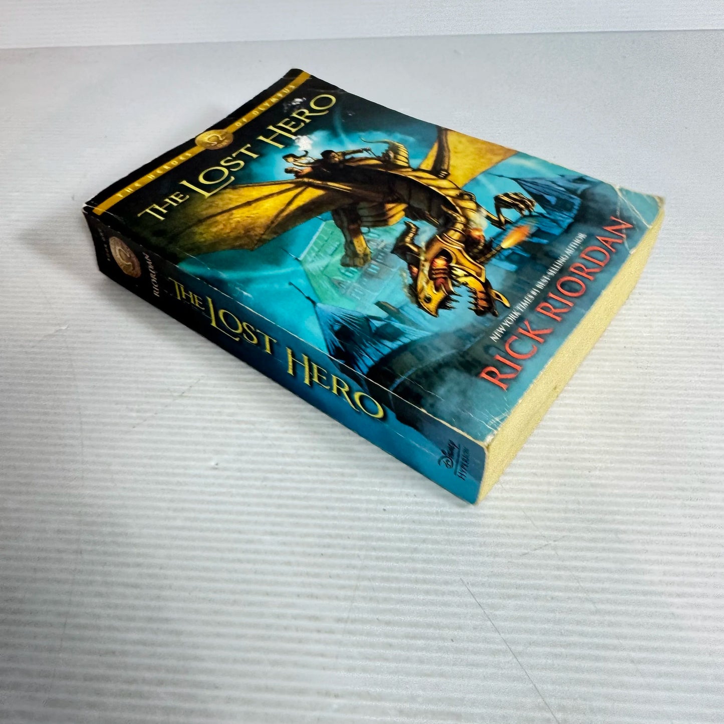 The Lost Hero: Book 1 of The Heroes Of Olympus - Rick Riordan