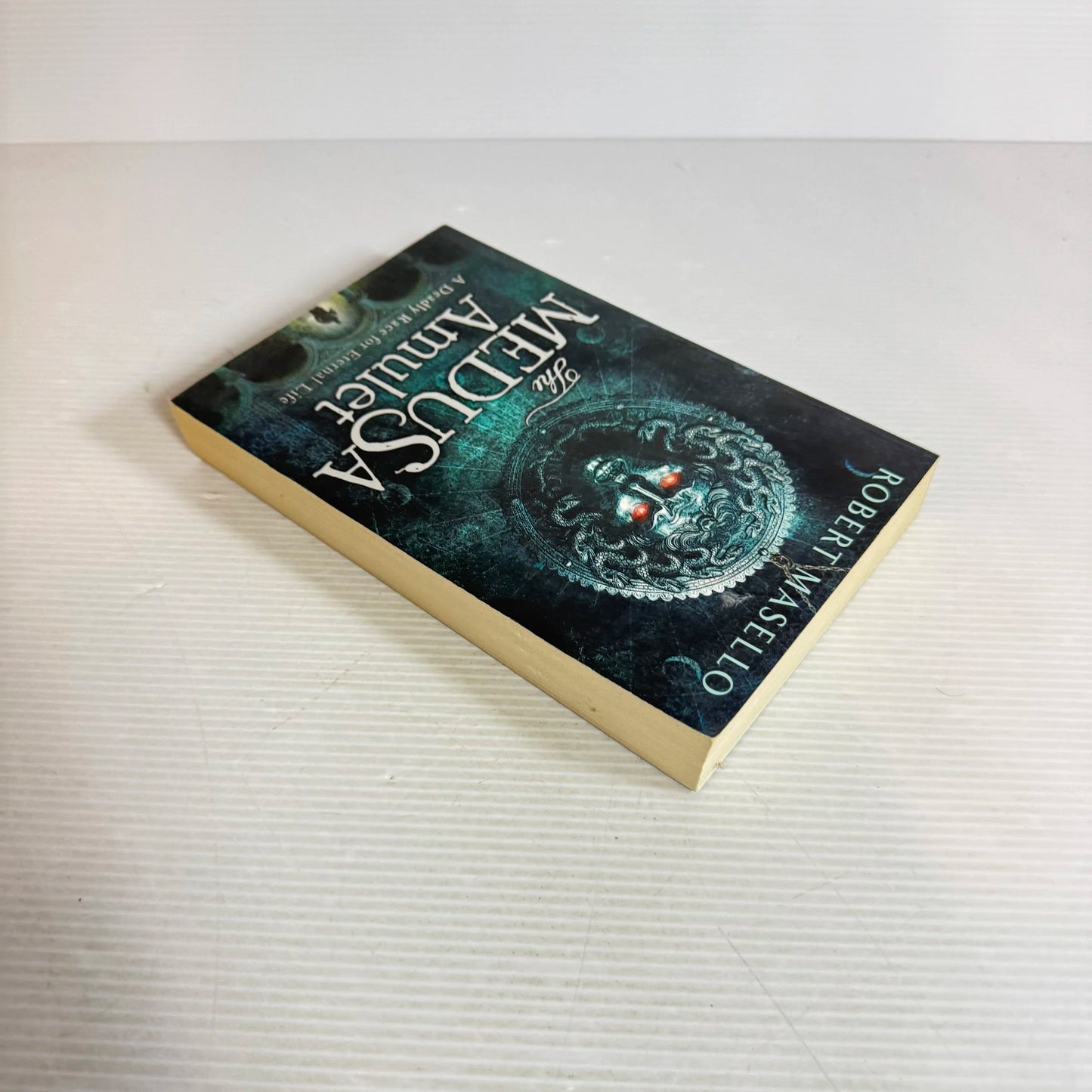 The Medusa Amulet - Robert Masello