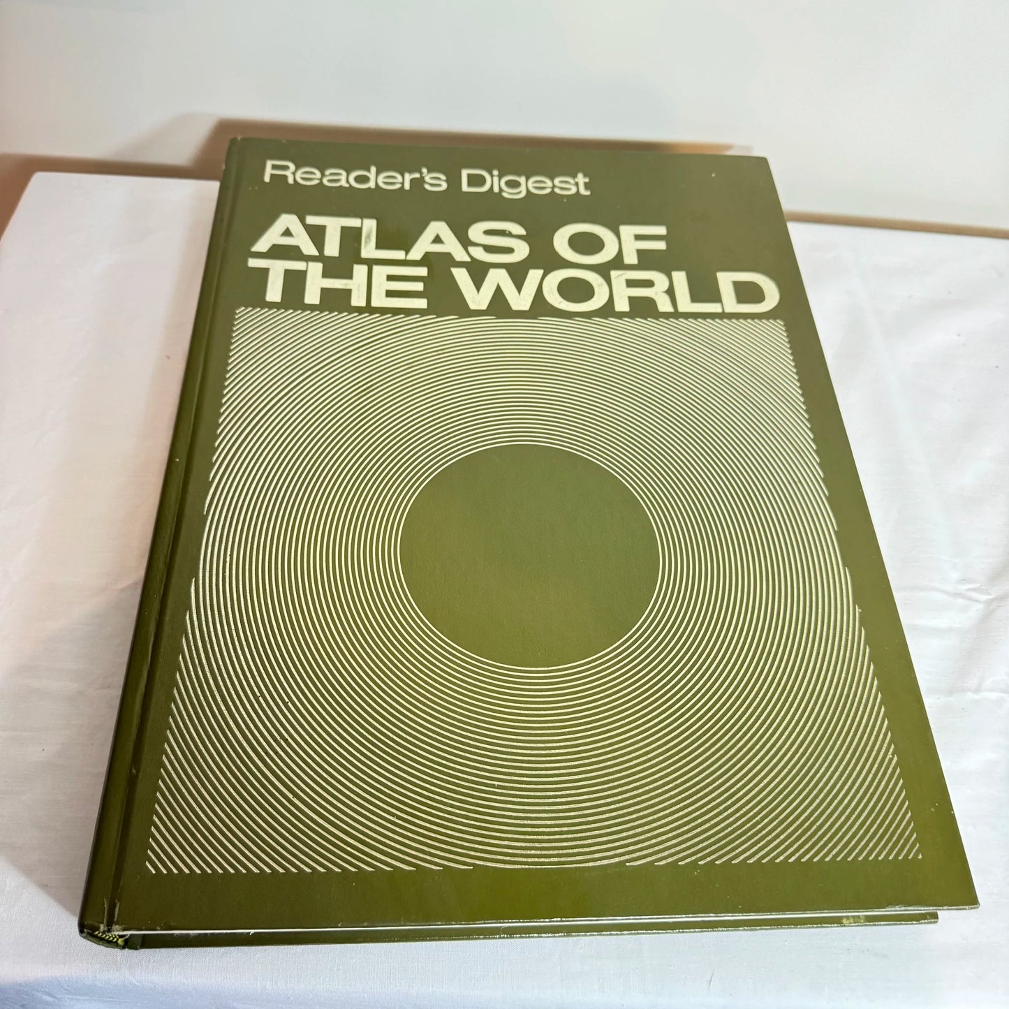 Vintage Atlas Of The World (1981) - Reader's Digest
