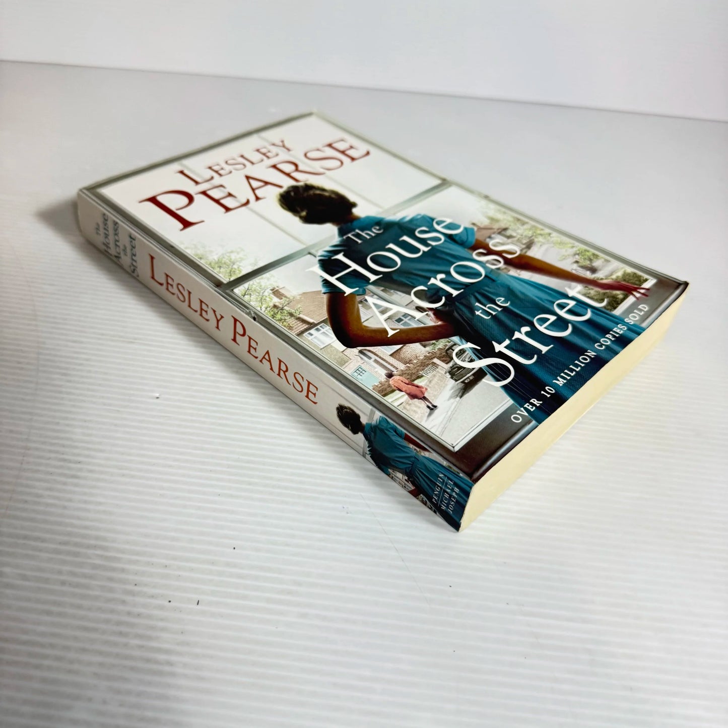The House Across the Street - Lesley Pearse