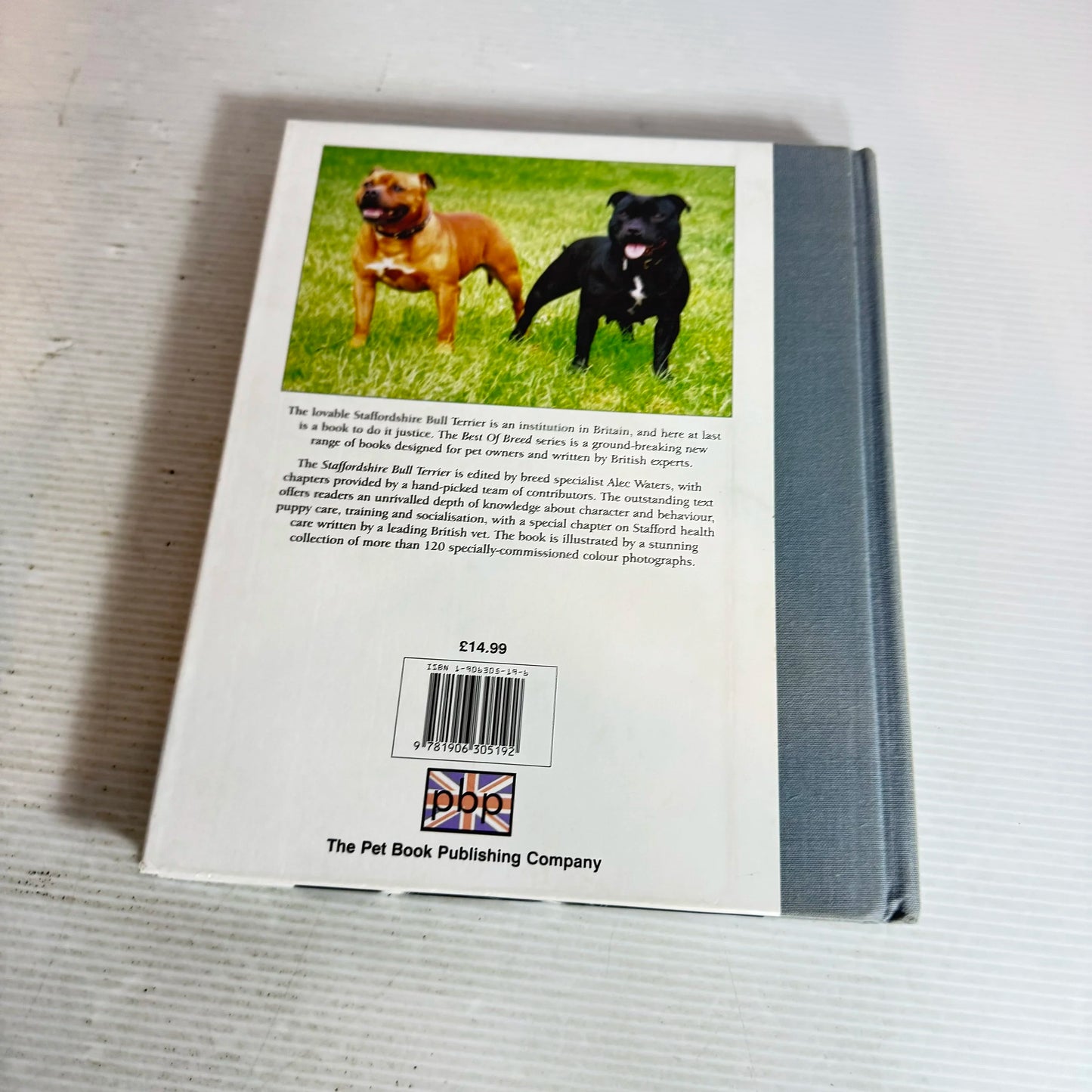 Staffordshire Bull Terrier : Best of Breed - Edited by Alex Waters