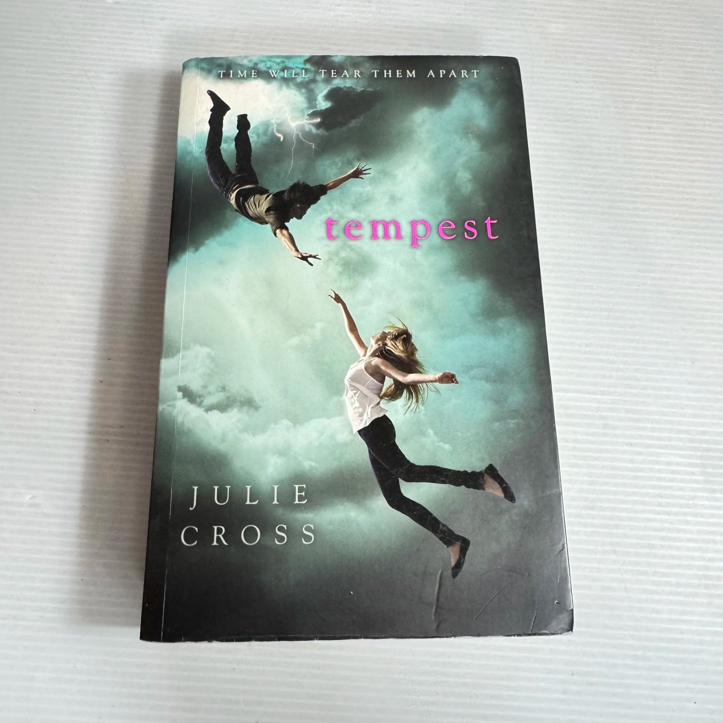 Tempest - Julie Cross