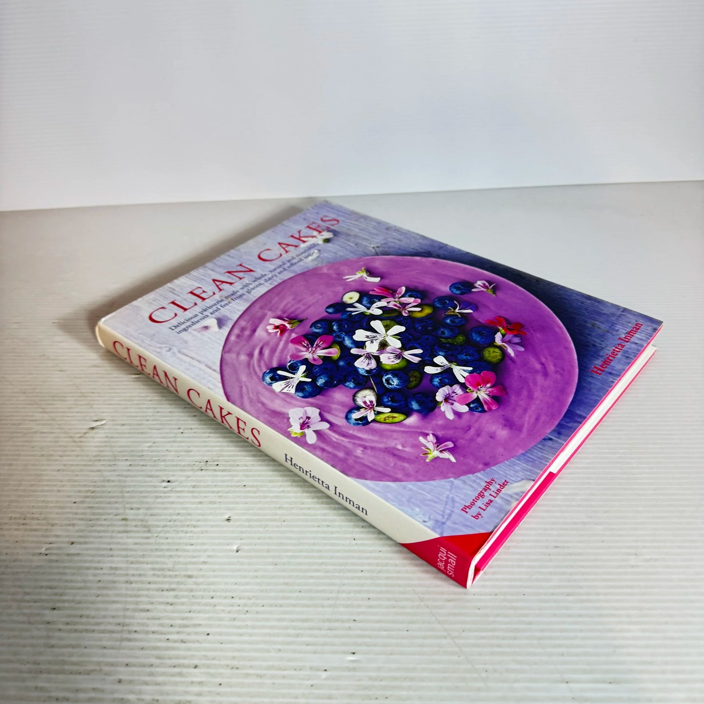 Clean Cakes - Henrietta Inman